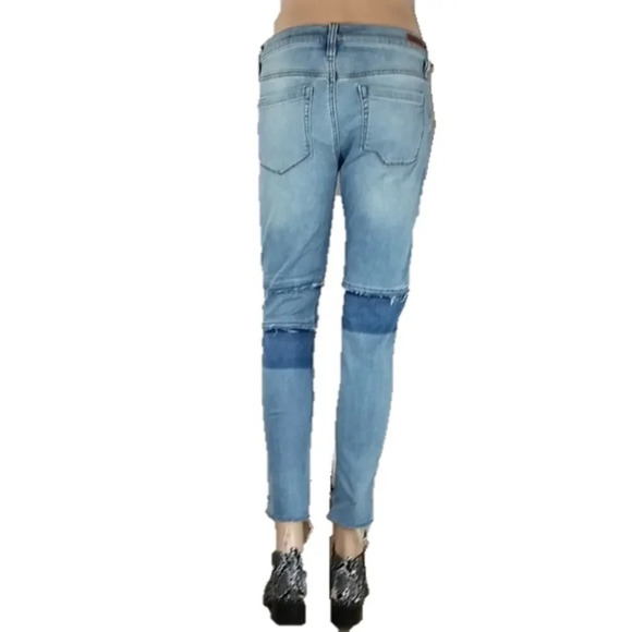 BLANK NYC RIP & Repair Step Hem Jeans - Picture 5 of 8